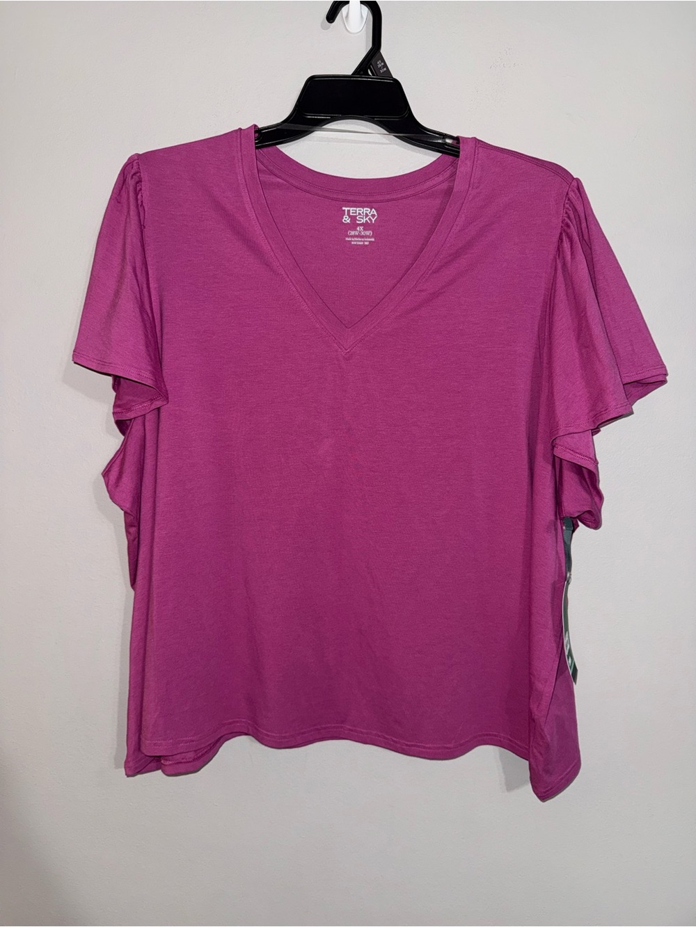 Terra & Sky V-Neck Flutter Sleeve Tee in Magenta 4X